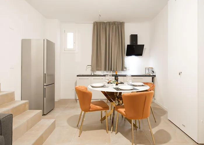 公寓 Albana Apartment, Center *